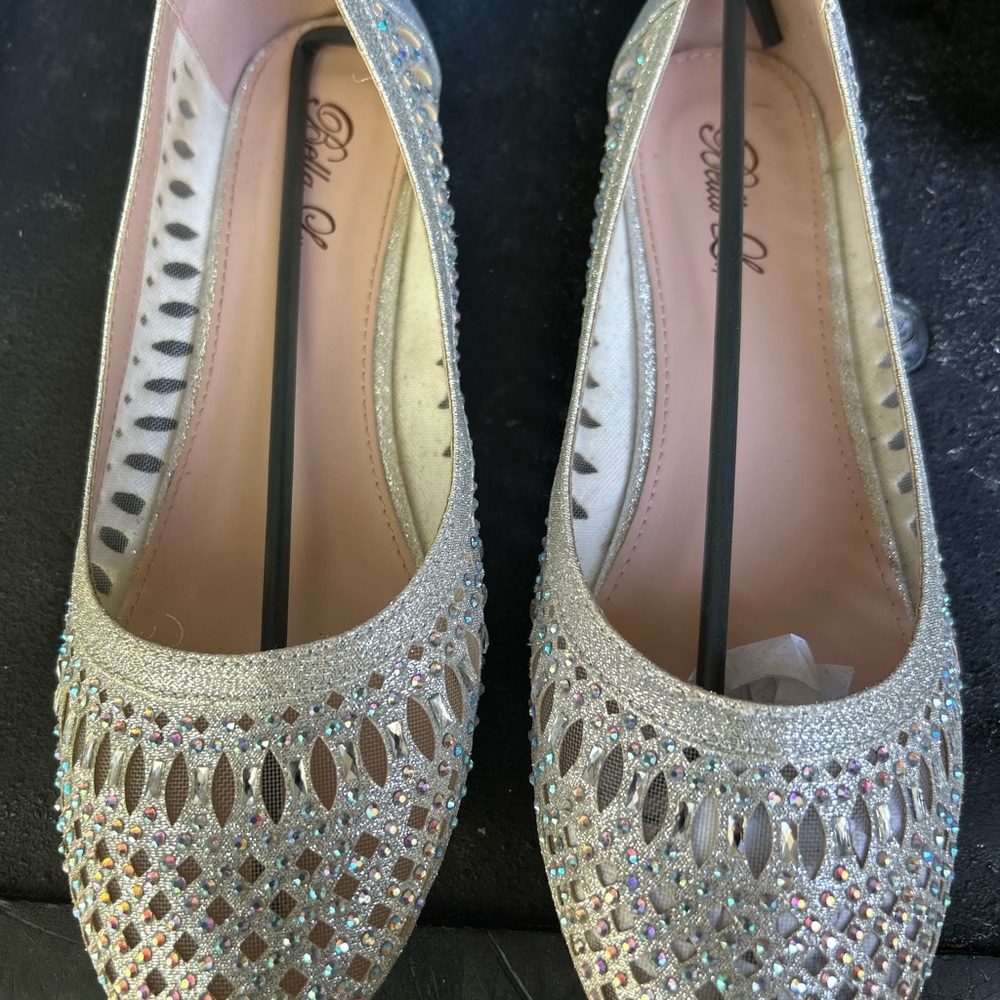 Bella Chic Sparkling Silver Flats